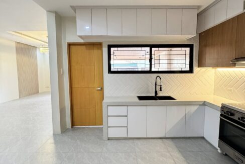 588913195_10240786496777875_3324712836180382546_n