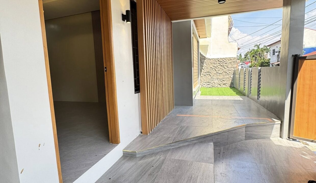 589788700_10240786473097283_7696310856198373988_n