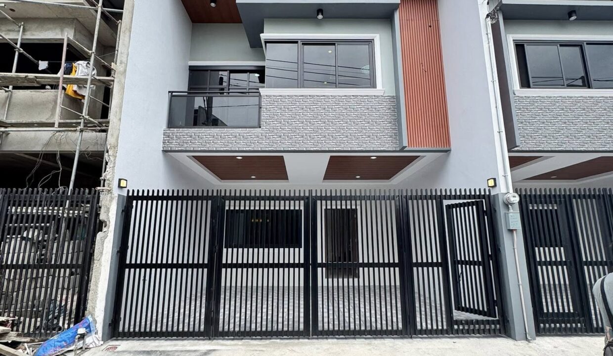 590261340_10240842308213126_1929326655213546746_n