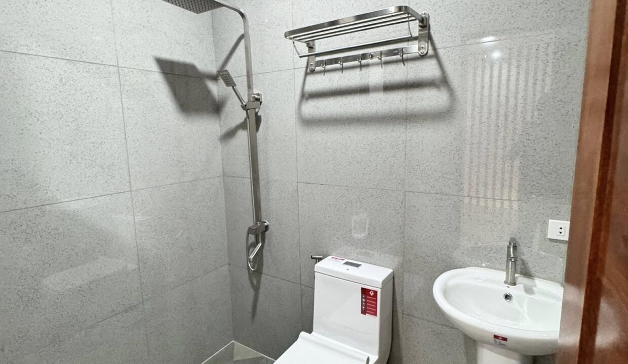 590274437_10240842308333129_7533234132007687993_n