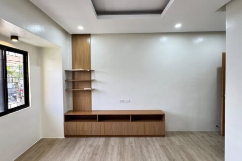 590379302_10240786478057407_2739337299590121195_n