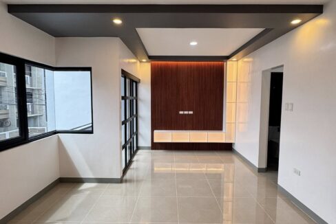 590555199_10240842311133199_4214310869338707392_n