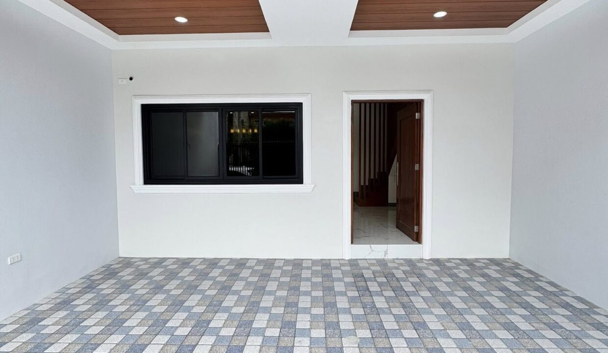 590621983_10240842295812816_1310731850774725652_n