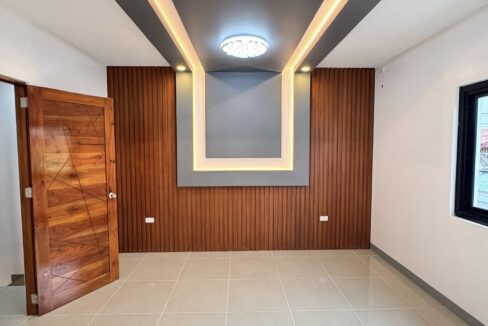 590714167_10240842291092698_4627716691197889459_n