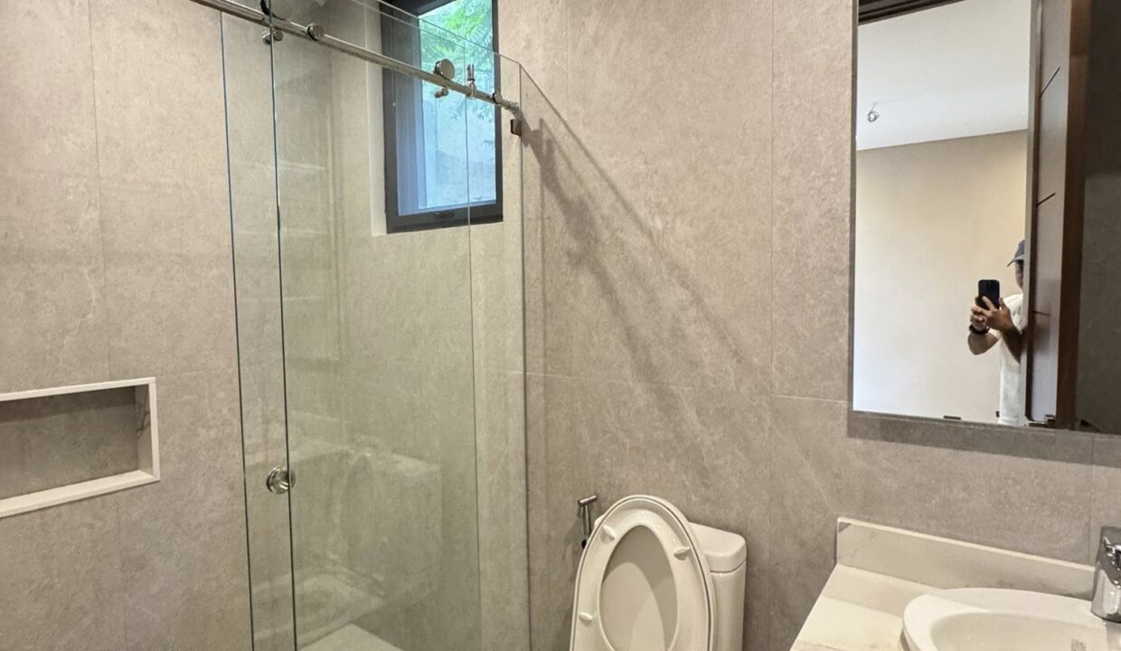 586756917_1314355407399715_2153690616608788232_n