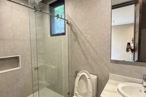 586756917_1314355407399715_2153690616608788232_n