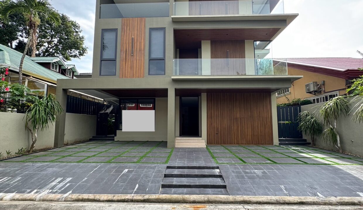 590614818_1314353210733268_4749872723757492433_n