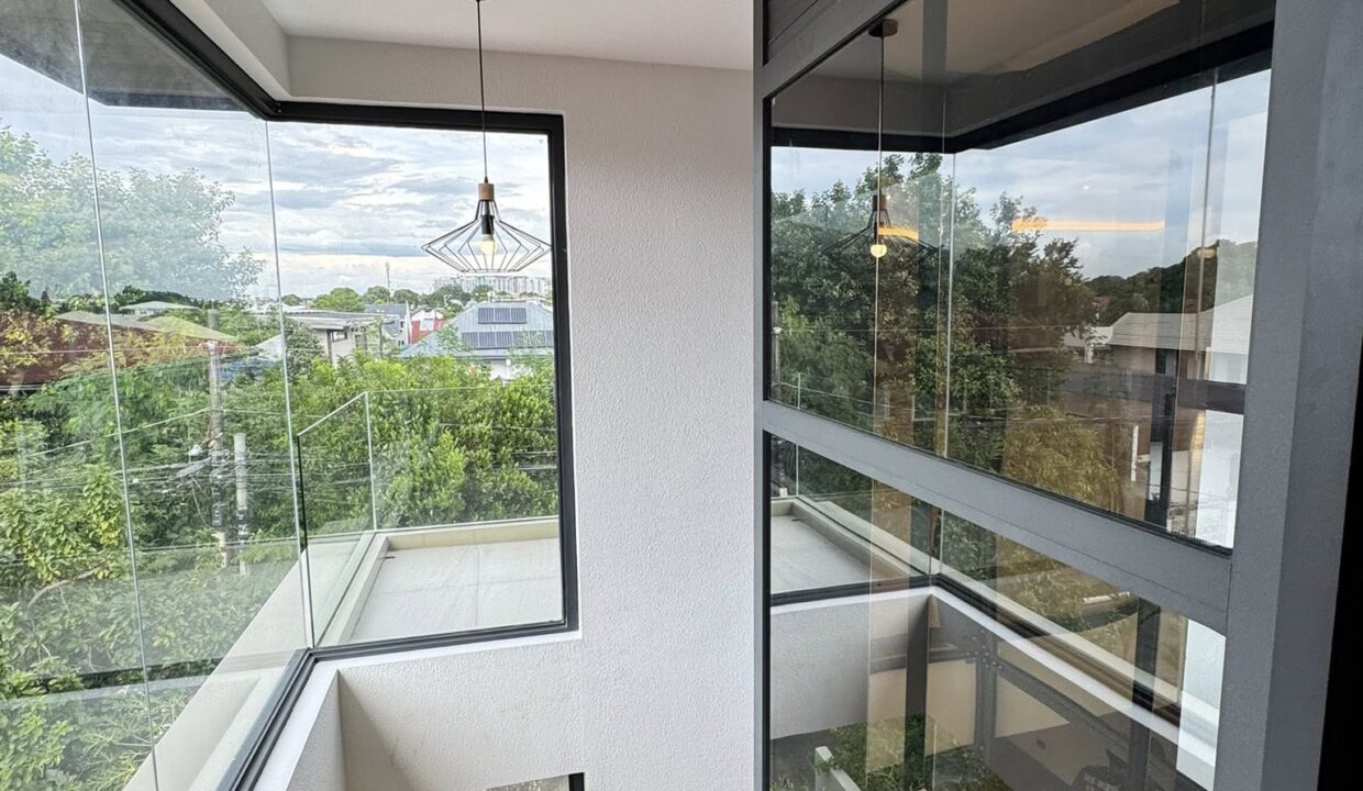 591422672_1314357454066177_965450471359795120_n