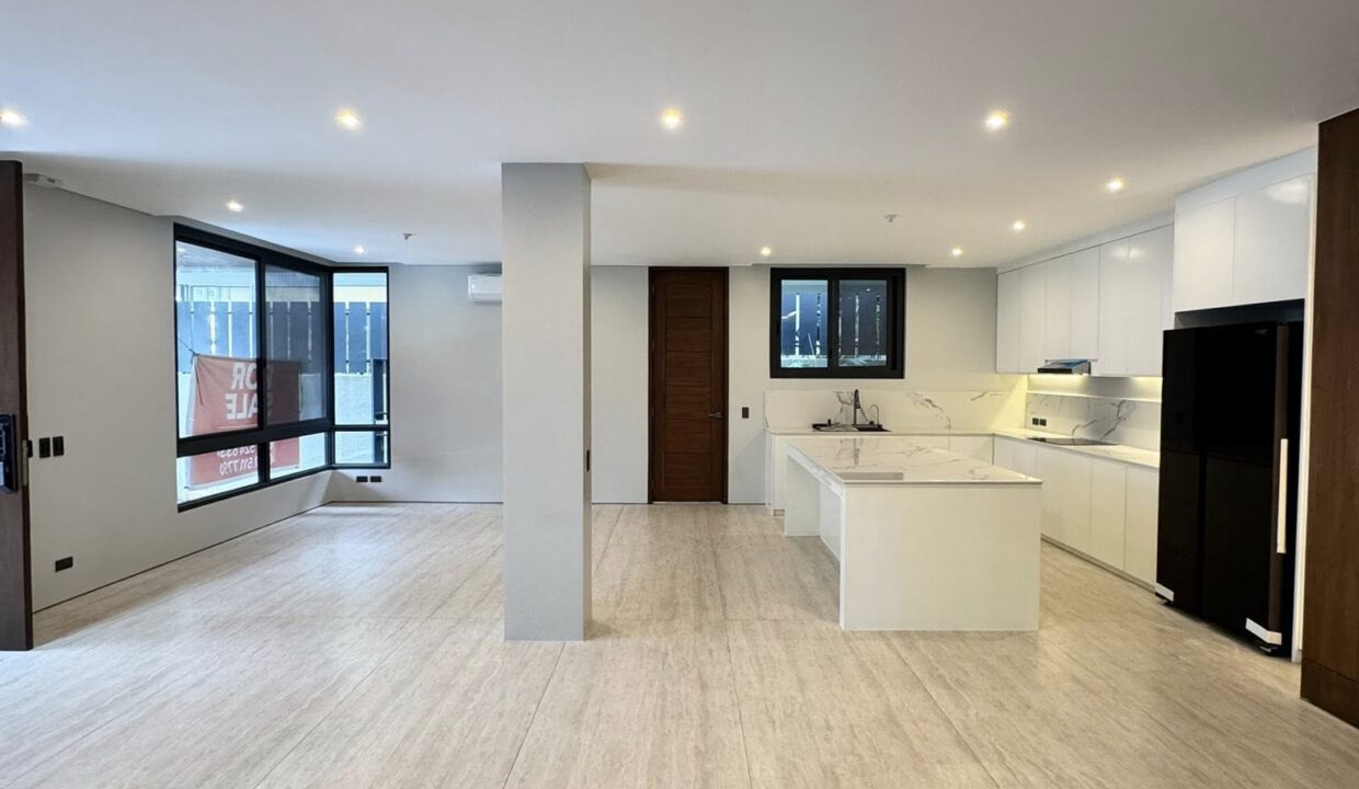 591888145_1314357557399500_7170400468908030554_n