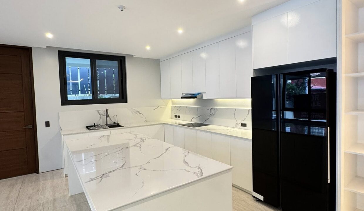 591954298_1314357564066166_6632553470376314639_n