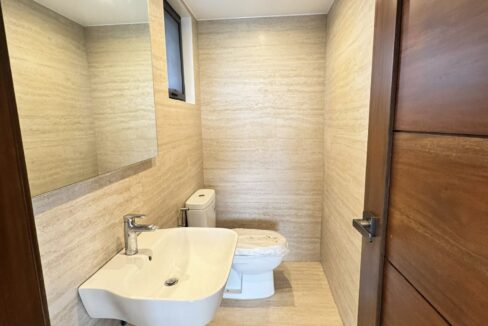 592161294_1314359047399351_5125809876088647231_n