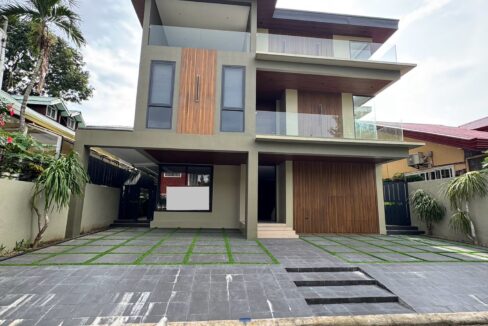 592267086_1314358837399372_7169476099089251071_n