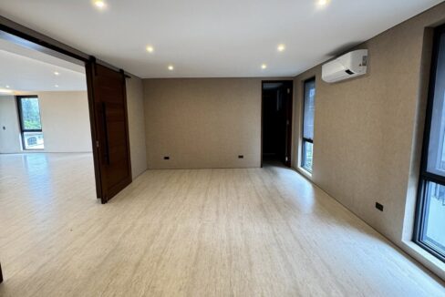 593270897_1314358410732748_202570455926534092_n