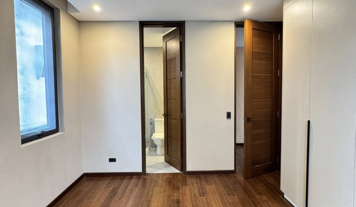 593545755_1314358454066077_6865682302297428902_n