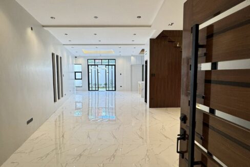 594556096_10240966228271050_299011735894369417_n