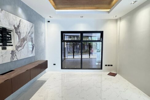 595190030_10240966230431104_8023342221089765315_n