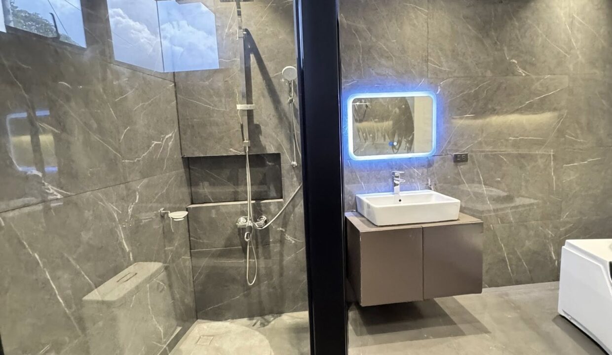 595427283_10240966221870890_5365522845880654787_n