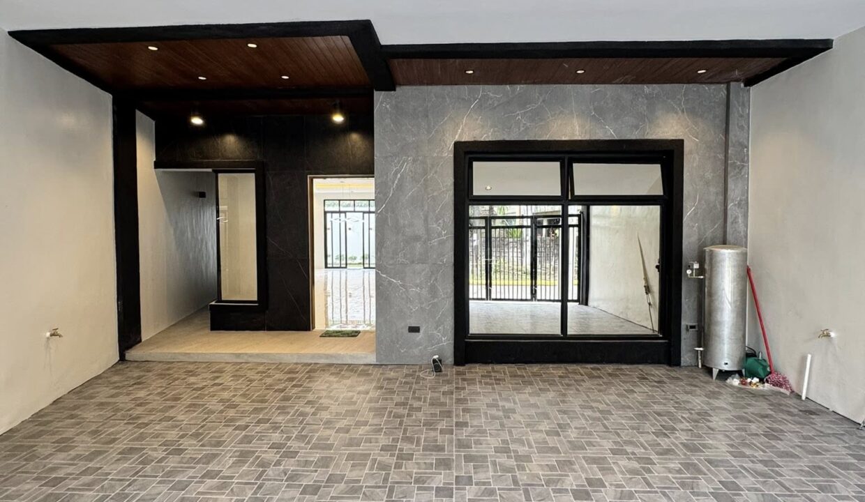 595905464_10240966228711061_2912911273949809778_n