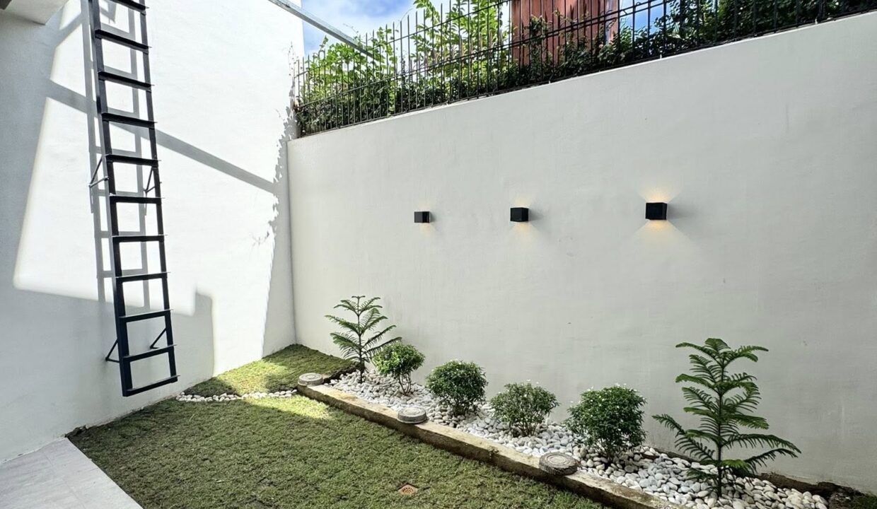 596802771_10240966202110396_8884530641204782976_n