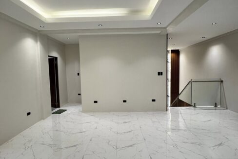 597352546_10240966224510956_528764447383474735_n