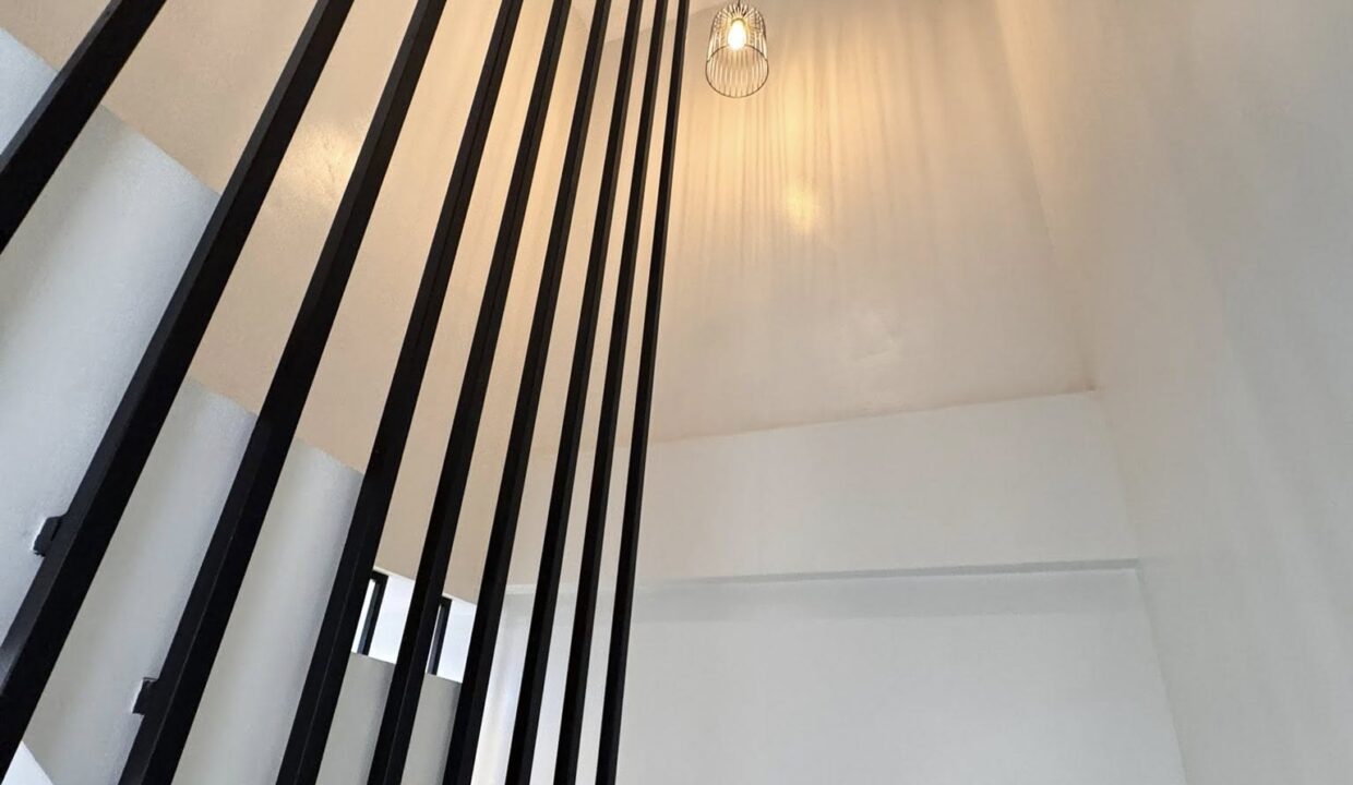 598069231_10241095635986162_3880590819443244000_n