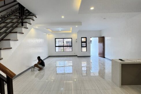 598539475_10241081545993921_3076437393846242778_n