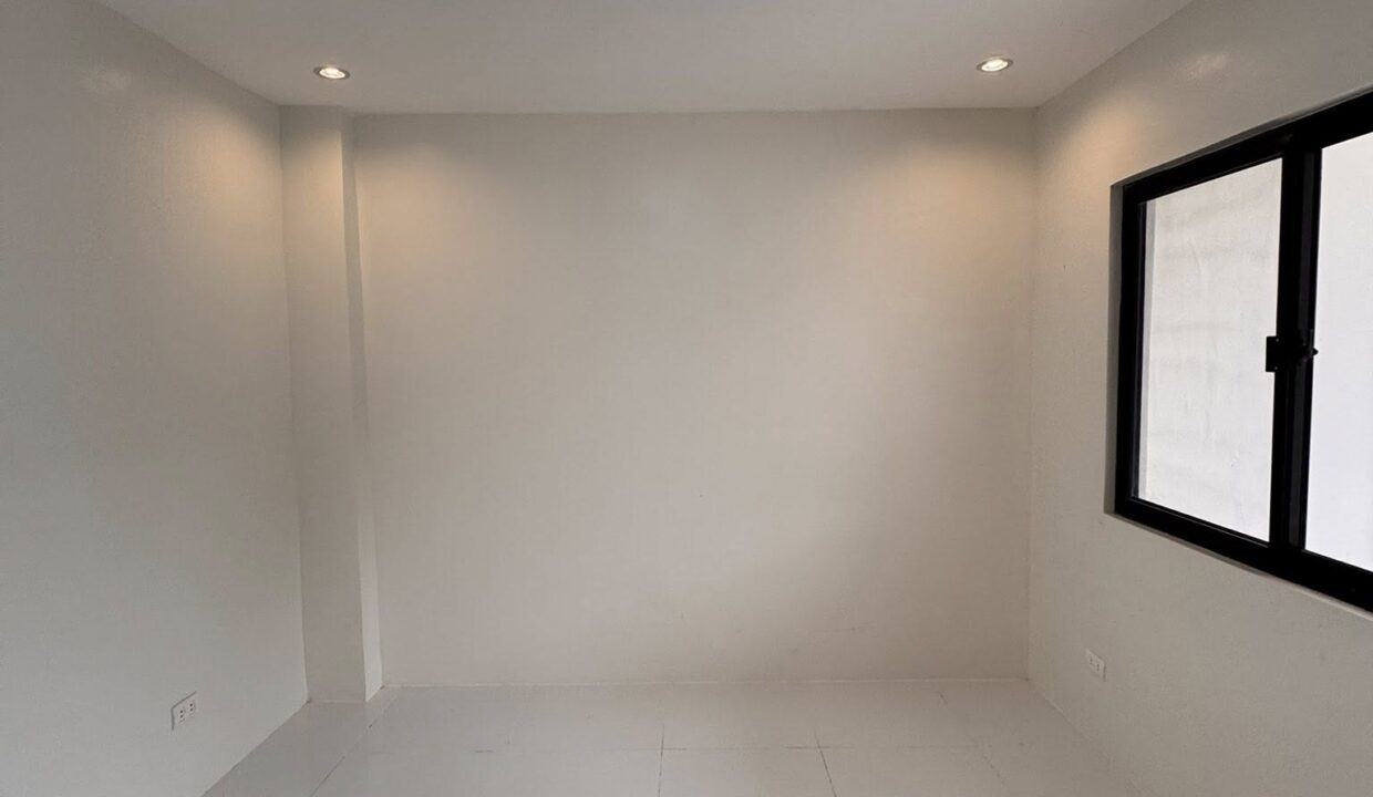 598685770_10241095643546351_4168339760266230565_n