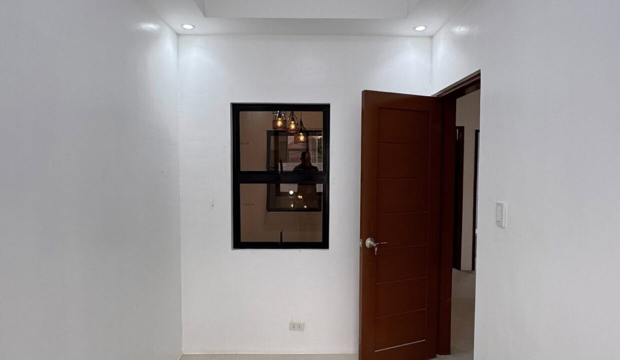 599017381_10241083953374104_40907133413064705_n