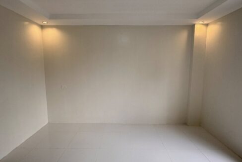 601966990_10241095648226468_4715788035749780496_n