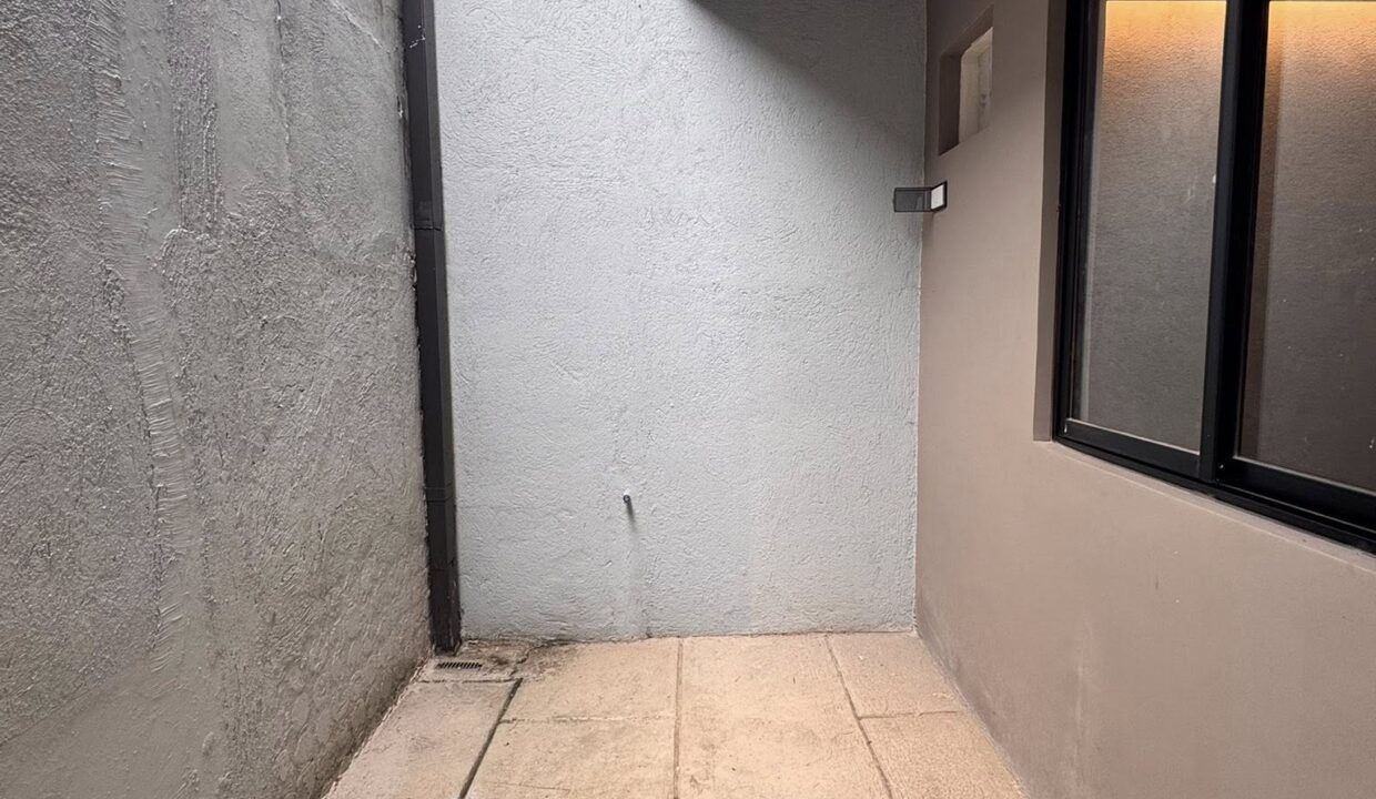 602493828_10241193714678068_6794707649487920501_n