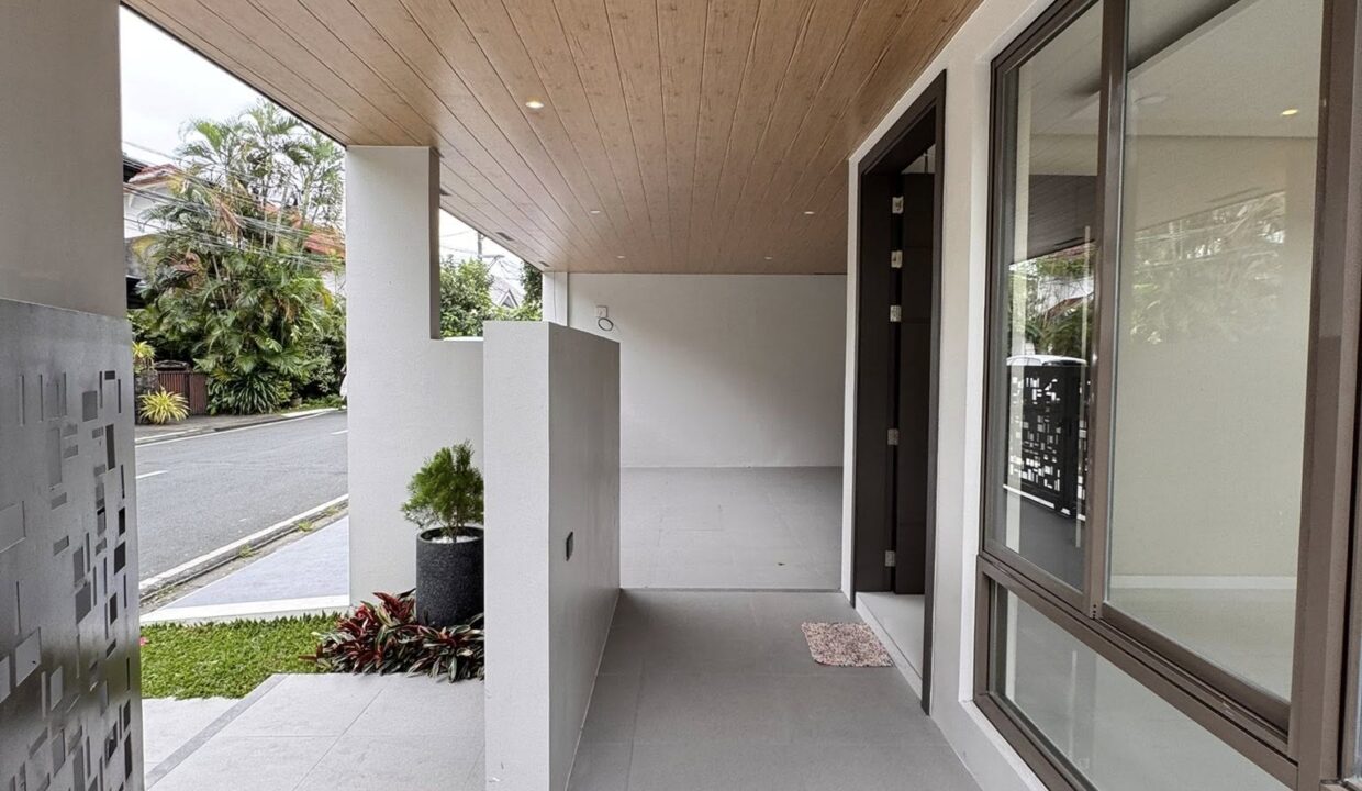 605358354_10241253626175818_4587701230857857301_n