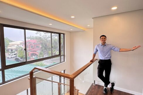 605673216_10241253614615529_6193800967384151867_n