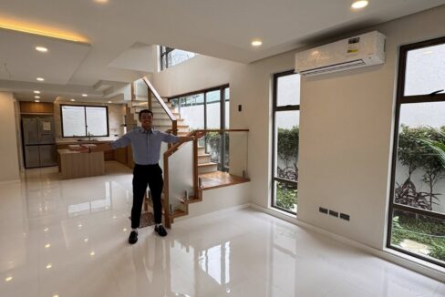 605805938_10241253617775608_9006685975980531294_n