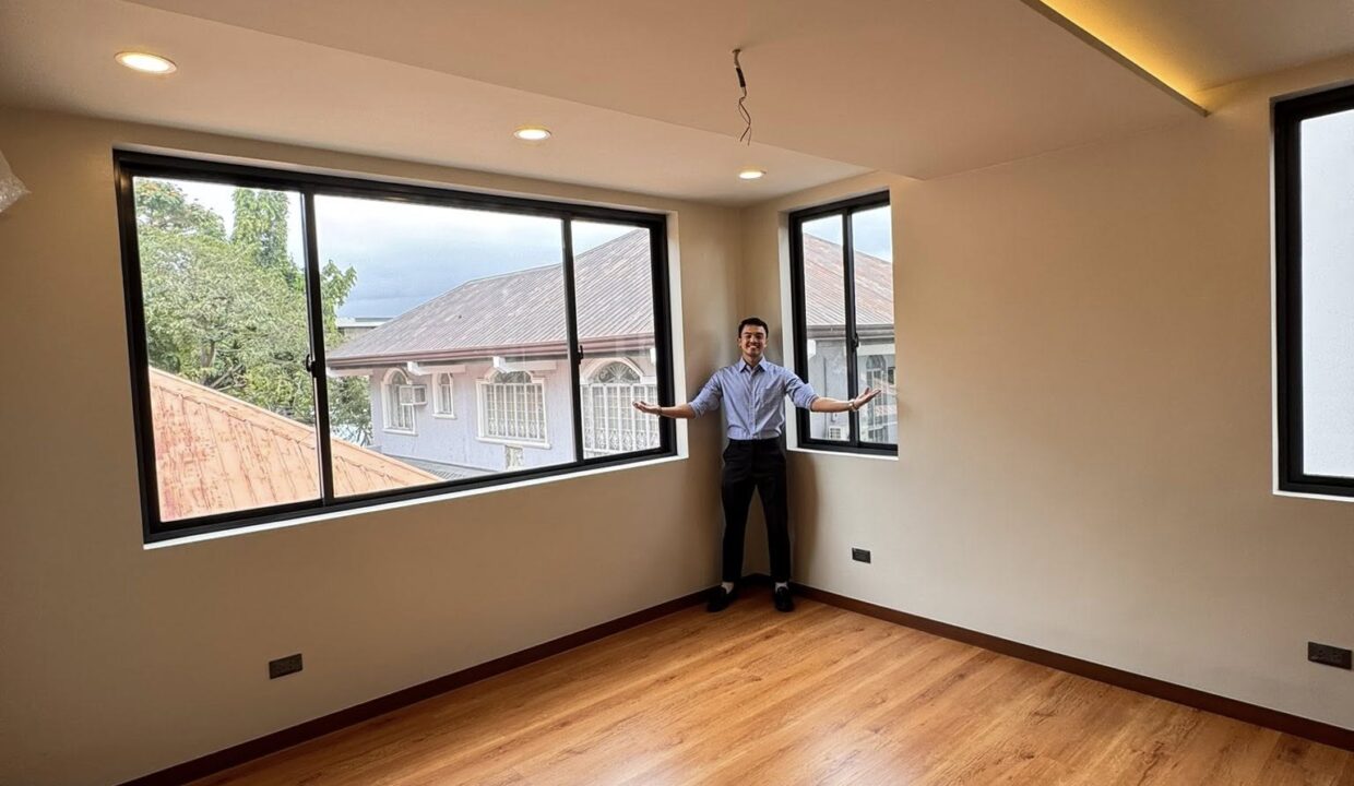 604859068_10241309952983953_8454804119453335428_n