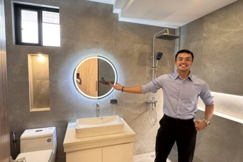 605715732_10241309949783873_3128724198503726223_n