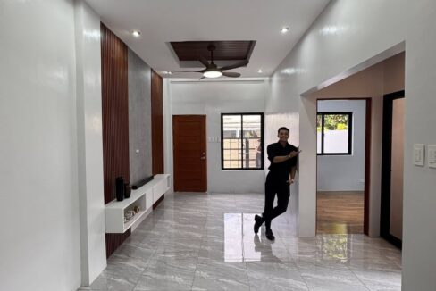 605723744_10241357139803594_591366441997445226_n