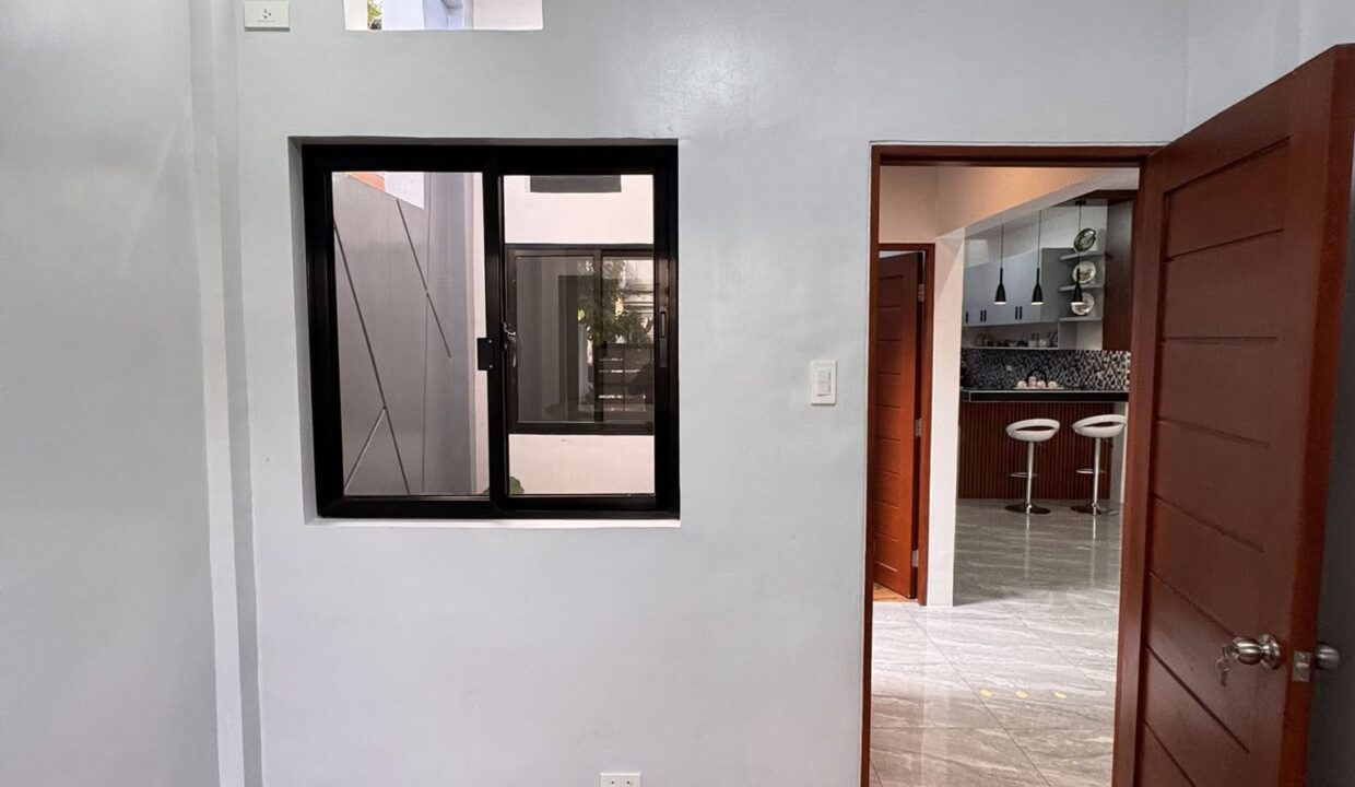 606033622_10241357138763568_1309645742558608215_n