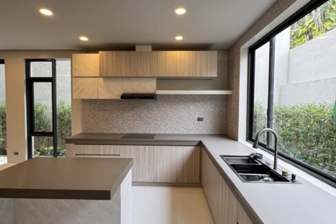 607955969_10241309887942327_2489224569781719961_n