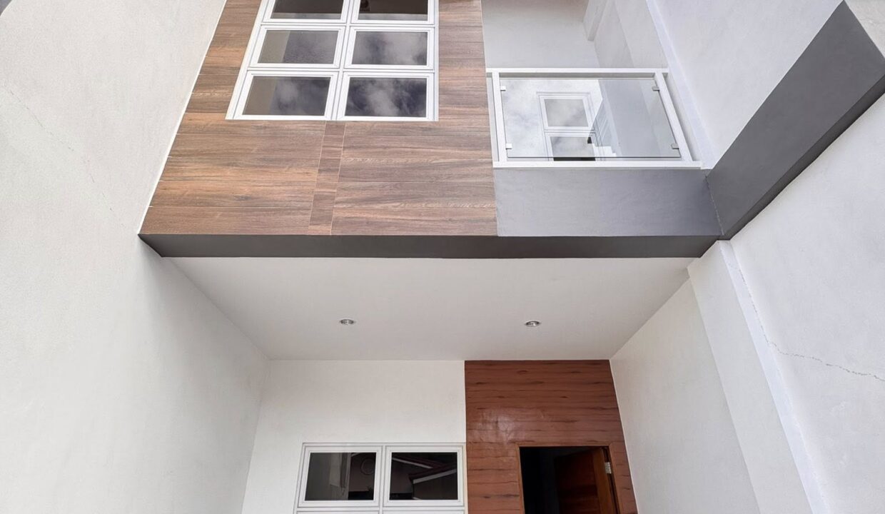 608638206_10241383691107360_6013218294087127007_n