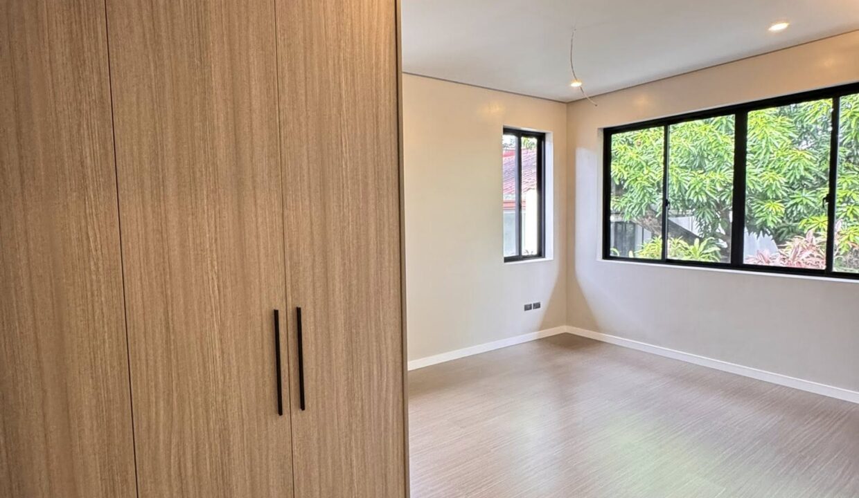 609063194_10241428528868276_4719245474443092527_n