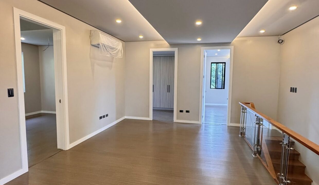 610919498_10241428621950603_5773416116526846517_n