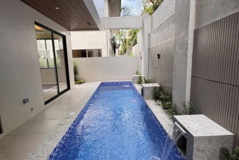 610988110_10241428550628820_4590240379537442746_n