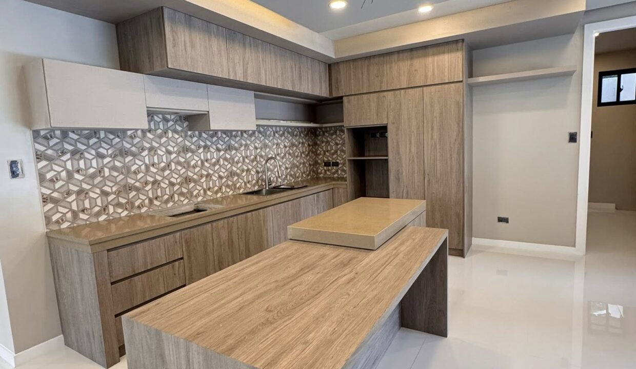 612009112_10241428622350613_6569877571080054798_n