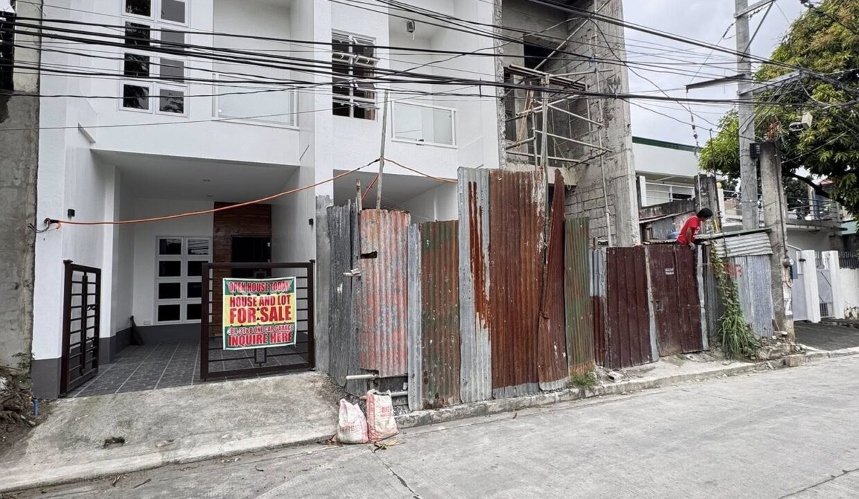 612418945_10241414973729406_8929246324614075773_n