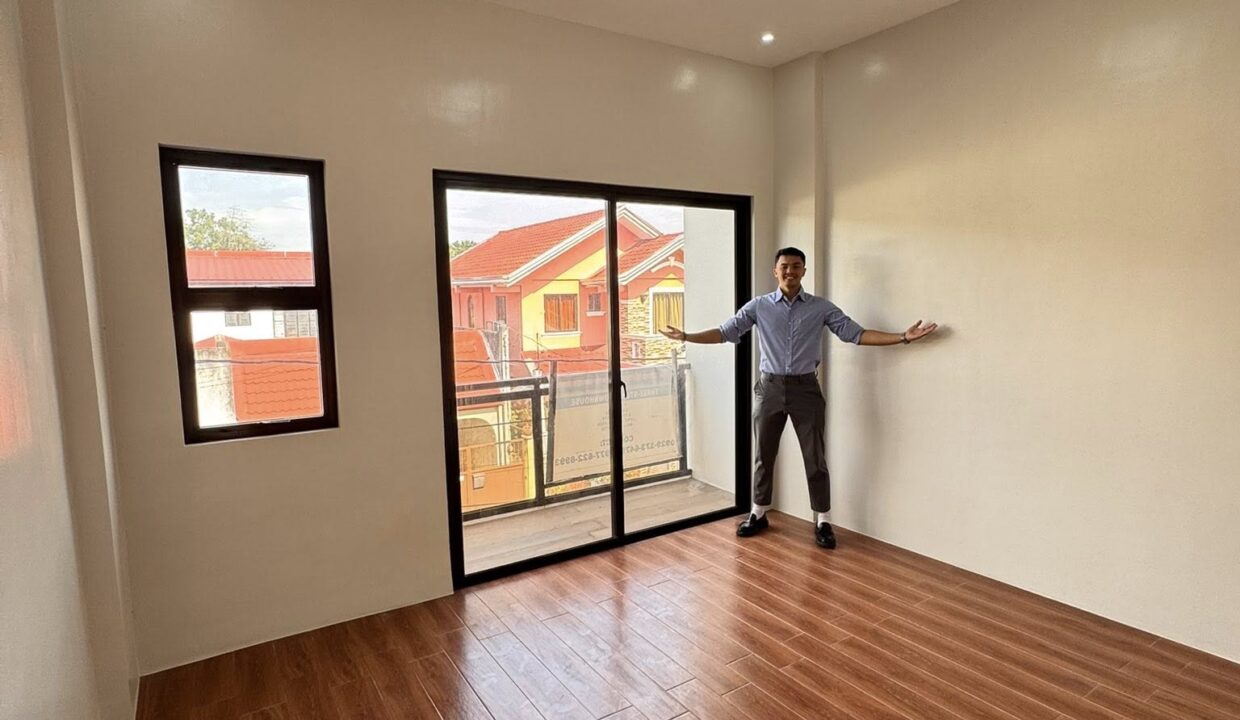 615196273_10241587879691947_4469325661796177696_n