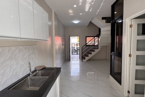 615710934_10241587870451716_4980096715940106633_n