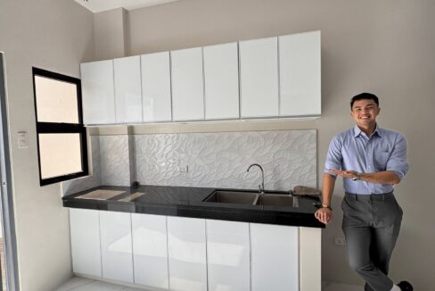 615883554_10241587865051581_4381659018521501542_n