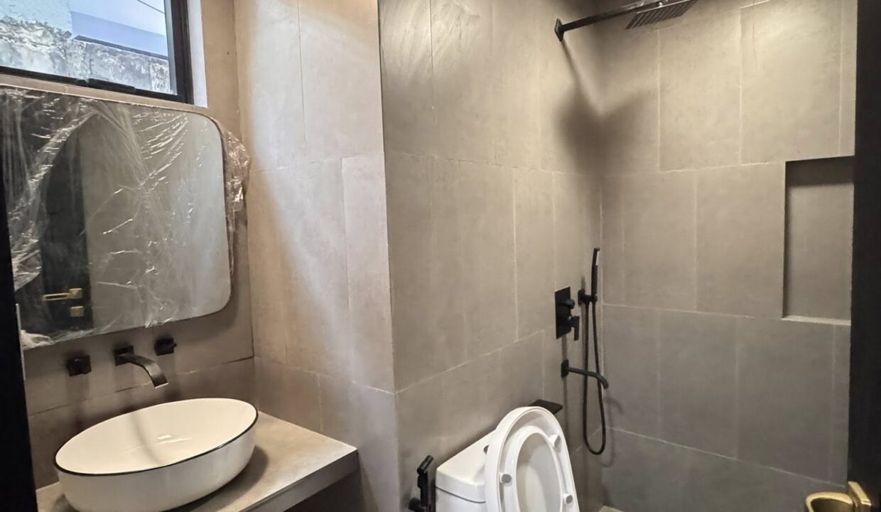 616409165_10241632098157381_6845374117570835941_n