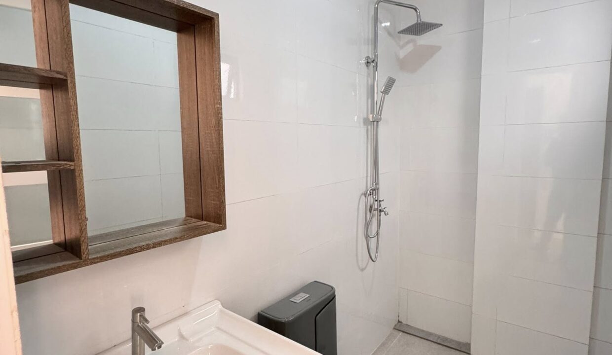 616528597_10241587865091582_7234230675591162668_n