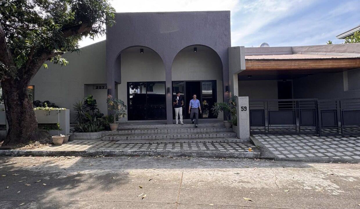 617699412_10241632075436813_7709777956424564550_n